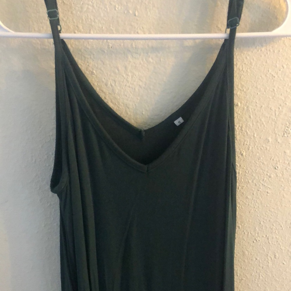 Green dress with pockets